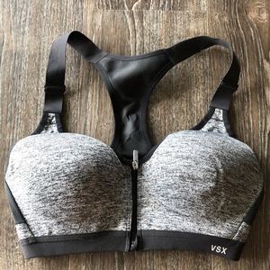 Victoria secret sports bra size 32C